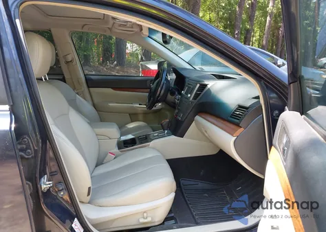 2013 Subaru Outback 2.5I Limited z USA, uszkodzony, nr VIN 4S4BRCKC0D3251043